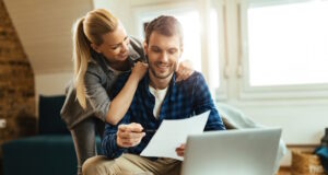 https://www.freepik.com/free-photo/happy-couple-analyzing-their-home-budget-while-paying-bill-computer_26265628.htm#query=couple%20financial&position=2&from_view=search&track=ais