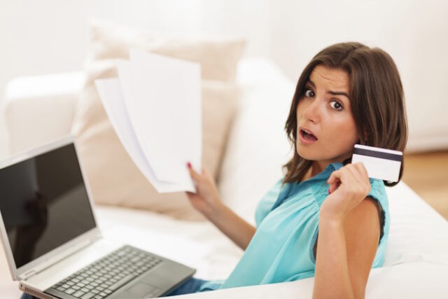 https://www.freepik.com/free-photo/i-have-too-much-money-household-bills_10675913.htm#query=credit%20card%20bill&position=1&from_view=search&track=ais