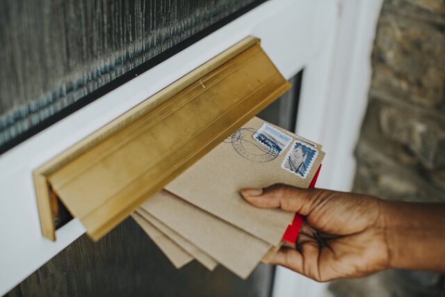 https://www.freepik.com/free-photo/woman-picking-up-mail_18946811.htm#query=post%20office&position=0&from_view=search&track=ais
