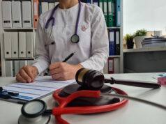 https://www.freepik.com/premium-photo/wooden-judge-gavel-table-medical-clinic-doctor-doing-paperwork_37307903.htm#query=medical%20malpractice&position=40&from_view=search&track=ais