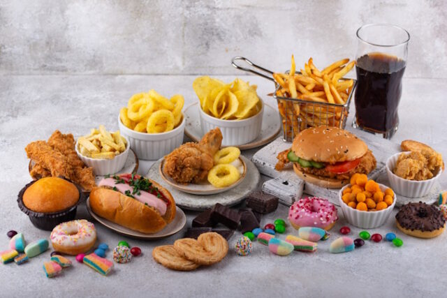 https://www.freepik.com/premium-photo/assortment-various-unhealthy-junk-food_34452483.htm#query=ultraprocessed%20food&position=5&from_view=search&track=ais