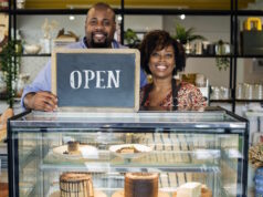 https://www.freepik.com/free-photo/cake-cafe-owners-with-open-sign_2977328.htm#query=small%20business&position=23&from_view=search&track=ais