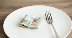 https://www.freepik.com/premium-photo/money-lying-plate-with-fork-dollars-photo-greedy-corruption-concept-bribe-idea_23345721.htm#query=dinner%20bill&position=35&from_view=search&track=ais