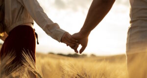 https://www.freepik.com/free-photo/side-view-partners-holding-hands_29302289.htm#query=holding%20hands&position=28&from_view=search&track=ais