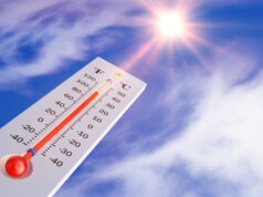 https://www.freepik.com/premium-photo/thermometer-background-sun-3d-rendering_4224001.htm#page=2&query=extreme%20heat&position=9&from_view=search&track=ais