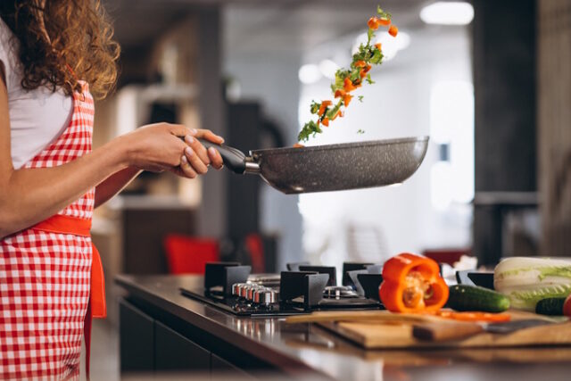 https://www.freepik.com/free-photo/woman-chef-cooking-vegetables-pan_8380328.htm#query=home%20cooking&position=6&from_view=search&track=ais