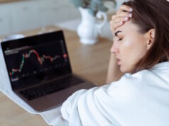 https://www.freepik.com/free-photo/young-woman-home-kitchen-white-hoodie-with-laptop-graph-screen_19612425.htm#page=6&query=inflation%20trends&position=47&from_view=search&track=ais
