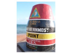 https://www.freepik.com/premium-photo/southernmost-point-continental-usa-key-west-florida_16059558.htm#page=1&query=Key%20West%20Florida&position=7&from_view=search