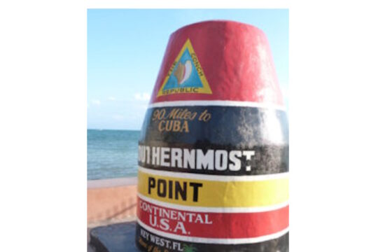 https://www.freepik.com/premium-photo/southernmost-point-continental-usa-key-west-florida_16059558.htm#page=1&query=Key%20West%20Florida&position=7&from_view=search