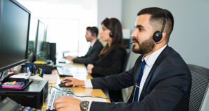 https://www.freepik.com/free-photo/attractive-latin-executive-offering-customer-service-with-headset-offering-tech-support-busy-call-center_27507417.htm#query=telemarketers&position=0&from_view=search&track=sph