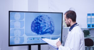 https://www.freepik.com/premium-photo/doctor-checking-brain-analyzes-patient-his-clipboard-specialist-doctor-brain-healthcare_22847809.htm#query=doctor%20brain&position=6&from_view=search&track=ais