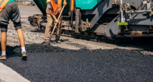https://www.freepik.com/premium-photo/road-workers-with-shovels-their-hands-throw-forked-asphalt-new-road-road-service-repairs-th_27022392.htm#query=street%20paving&position=29&from_view=search&track=ais
