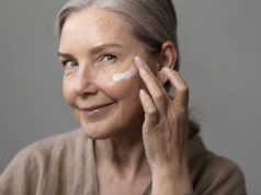 https://www.freepik.com/free-photo/side-view-smiley-woman-applying-face-cream_26923593.htm#query=anti%20aging%20cream&position=3&from_view=search&track=ais