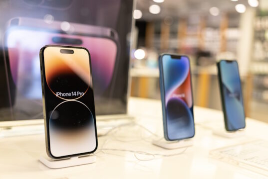https://www.vecteezy.com/photo/12497043-new-apple-iphone-14-series-on-sale-during-the-launch-day-at-the-store