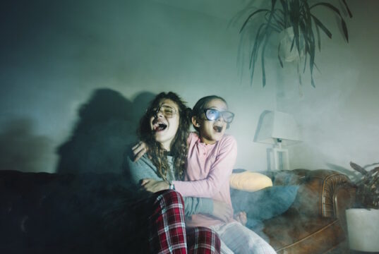 https://www.freepik.com/free-photo/scared-girls-watching-tv_1957033.htm#query=horror%20movie&position=0&from_view=search&track=ais