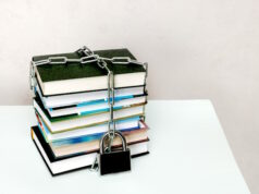 https://www.vecteezy.com/photo/23580121-stack-of-books-wrapped-in-a-chain-and-padlocked