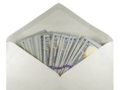https://www.cnbc.com/2023/10/24/cash-stuffing-downside-heres-a-better-way-to-save.html
