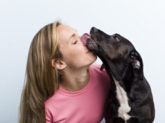 https://www.freepik.com/premium-photo/blonde-pretty-woman-with-dog-pet_30173403.htm#query=pet%20kiss&position=43&from_view=search&track=ais