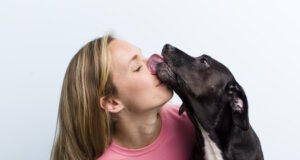 https://www.freepik.com/premium-photo/blonde-pretty-woman-with-dog-pet_30173403.htm#query=pet%20kiss&position=43&from_view=search&track=ais