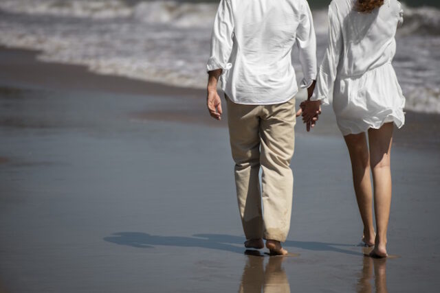 couple-taking-walk-beach-during-vacation https://www.freepik.com/free-photo/couple-taking-walk-beach-during-vacation_25191771.htm#query=faceless%20couple&position=19&from_view=search&track=ais