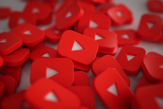 Pile of 3D Play Button Logos https://www.freepik.com/free-photo/pile-3d-play-button-logos_1191373.htm#query=youtube%20play%20button&position=2&from_view=search&track=ais