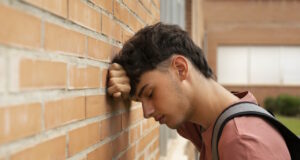 https://www.freepik.com/free-photo/close-up-sad-boy-portrait_30588718.htm#&position=3&from_view=search&track=ais