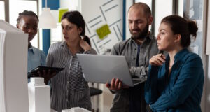 https://www.vecteezy.com/photo/4622600-architecture-multi-ethnic-workers-meeting-at-office