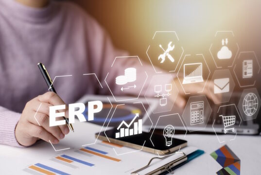 https://www.vecteezy.com/photo/22745301-business-people-using-a-laptop-with-document-management-for-erp-enterprise-resource-planning-concept-enterprise-resource-management-erp-software-system-for-business-resources-plan-presented