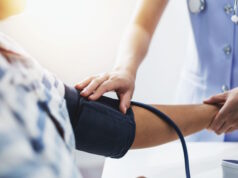 https://www.vecteezy.com/photo/1397346-nurse-taking-blood-pressure