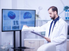 https://www.freepik.com/free-photo/young-doctor-turning-pages-with-analyze-his-clipboard-laboratory-brain-problems-brain-displayed-monitor_22658862.htm#query=research%20brain&position=48&from_view=search&track=ais