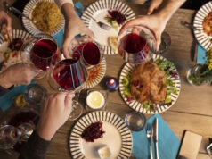 https://www.freepik.com/free-photo/flat-lay-delicious-dinner-table_33802667.htm#query=turkey%20and%20wine&position=27&from_view=search&track=ais