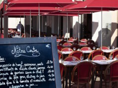 https://www.freepik.com/free-photo/french-restaurant-menu-board-street_8406445.htm#query=french%20restaurant&position=12&from_view=search&track=ais&uuid=9f567ac0-7c48-4e5e-9a3a-b6fbb301817c
