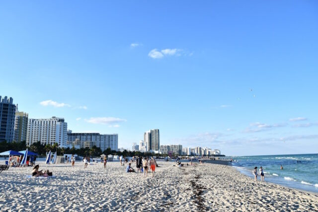 https://www.vecteezy.com/photo/20985994-scenic-coastal-view