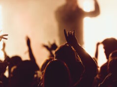https://www.freepik.com/free-photo/dancing-concert-while-singer-is-performing-surrounded-with-lights_9852348.htm#query=concert%20crowd&position=10&from_view=search&track=ais&uuid=a8bb1af0-0cd5-4f72-852d-b518770185ce