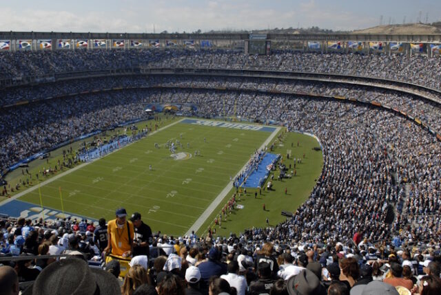 Football game Photo 4612951 © Alan Crosthwaite | Dreamstime.com