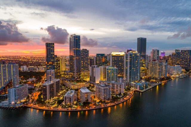 Aerial drone photo of Brickell on the bay Miami Florida twilight https://www.vecteezy.com/photo/22084612-aerial-drone-photo-of-brickell-on-the-bay-miami-florida-twilight