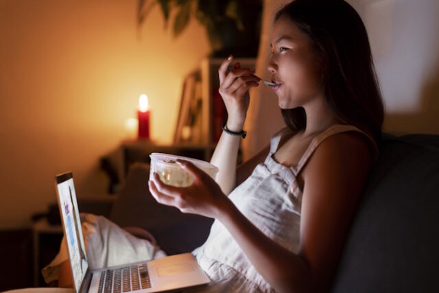 https://www.freepik.com/free-photo/woman-enjoying-her-time-front-her-laptop_28943548.htm#query=bedtime%20food&position=29&from_view=search&track=ais&uuid=94c74306-78ff-44f9-a39d-19e497500b63