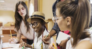 https://www.freepik.com/free-photo/cheerful-students-sitting-table-studying_1291085.htm#page=2&query=high%20school%20class&position=6&from_view=search&track=ais&uuid=38aade87-6828-4dd6-8eba-18c17f323244