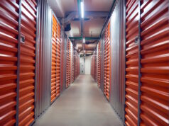 https://www.freepik.com/premium-photo/closed-storage-containers-modern-warehouse_18764014.htm#query=self%20storage%20units&position=19&from_view=search&track=ais&uuid=5735b4b2-32bd-4855-b295-8faaa517a5ba
