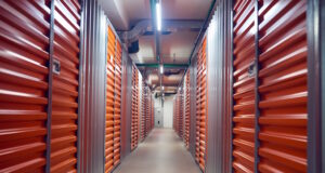 https://www.freepik.com/premium-photo/closed-storage-containers-modern-warehouse_18764014.htm#query=self%20storage%20units&position=19&from_view=search&track=ais&uuid=5735b4b2-32bd-4855-b295-8faaa517a5ba