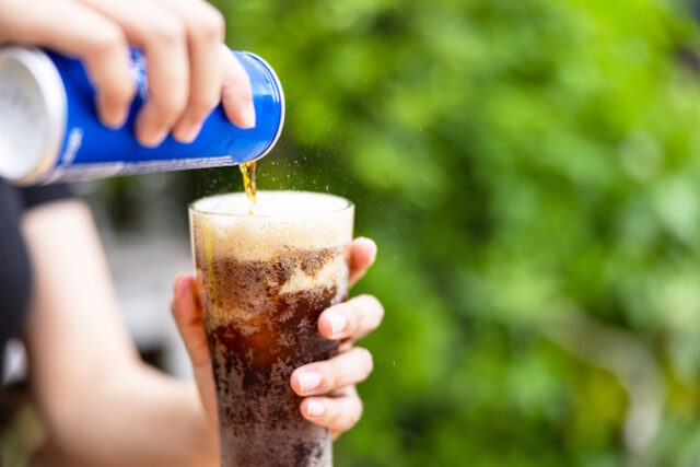 drinking soda https://www.freepik.com/premium-photo/female-hand-pouring-cola-drink-from-tin-glass_15743288.htm#fromView=search&page=1&position=26&uuid=a4b90aa9-9a3b-4fe7-bd2e-43685b563fb6