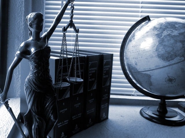 Image by jessica45 from Pixabay https://pixabay.com/photos/lady-justice-legal-law-justice-2388500/