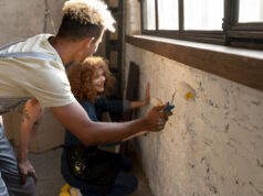 https://www.freepik.com/free-photo/couple-painting-their-new-home-after-moving-together_18040459.htm#fromView=search&page=1&position=18&uuid=56850507-0599-410e-b381-3dad8ac4cb09