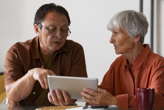 https://www.freepik.com/free-photo/portrait-senior-couple-using-tablet-device-home_49598836.htm#fromView=search&page=1&position=33&uuid=3c054669-856e-457a-9d1a-011f694096d1
