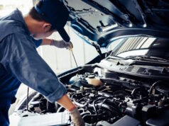 https://www.vecteezy.com/photo/1226524-car-mechanic-is-conducting-an-inspection-on-vehicle