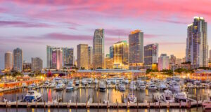 https://www.vecteezy.com/photo/4441721-miami-city-skyline-panorama-at-twilight