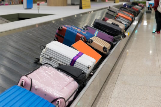 https://www.freepik.com/premium-photo/suitcase-luggage-with-conveyor-belt-airport_3472648.htm#fromView=search&page=1&position=16&uuid=5d9077b5-ca8e-40a5-9358-9767d340ee32