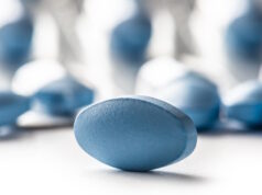 https://www.vecteezy.com/photo/27604192-blue-pills-loose-lying-on-a-white-isolated-background