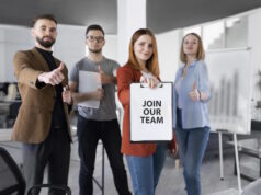 https://www.freepik.com/free-photo/woman-holding-clipboard-with-join-our-team-message_14667476.htm#fromView=search&page=1&position=30&uuid=a5936c91-54ef-4da7-8c38-