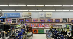 Walmart TVs Photo 237583138 © Billy Blume | Dreamstime.com